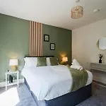 Rockliffe House By Horizon * Middlesbrough