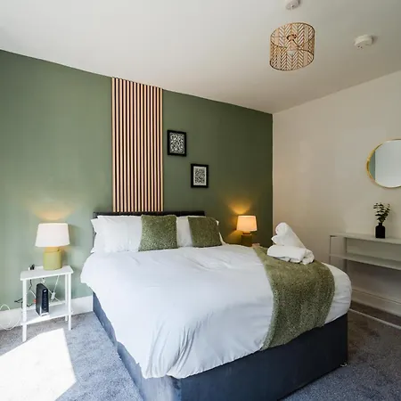 Rockliffe House By Horizon * Middlesbrough