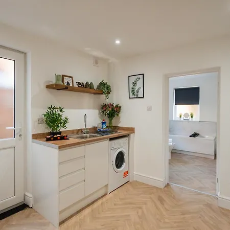 Rockliffe House By Horizon Middlesbrough