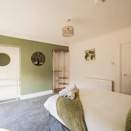 Rockliffe House By Horizon * Middlesbrough